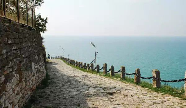 Морските фарове по Черноморието ще стават туристическа атракция