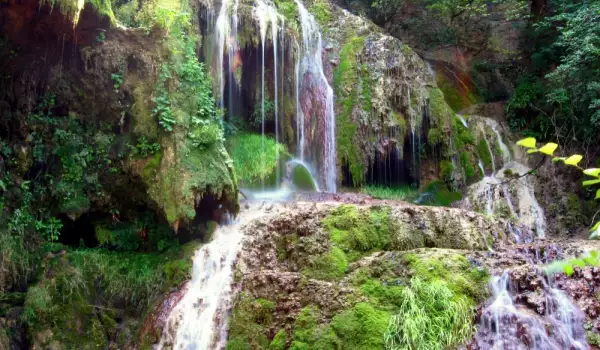 Крушунски Водопад в България