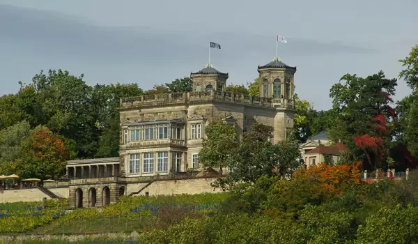 Замъкът Лингнер около Дрезден