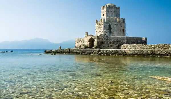 Замъкът Метони в Гърция