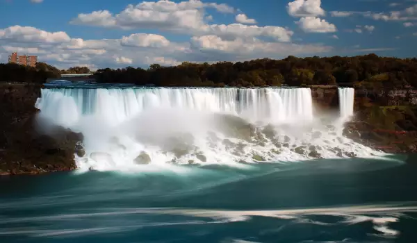 Ниагарският Водопад (Niagara Falls)