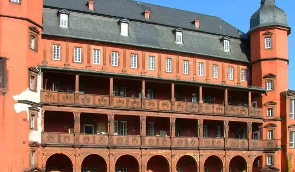 Изенбургски замък