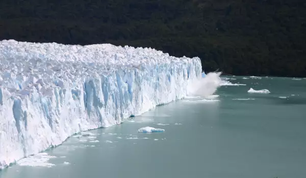Ледникът Перито Морено