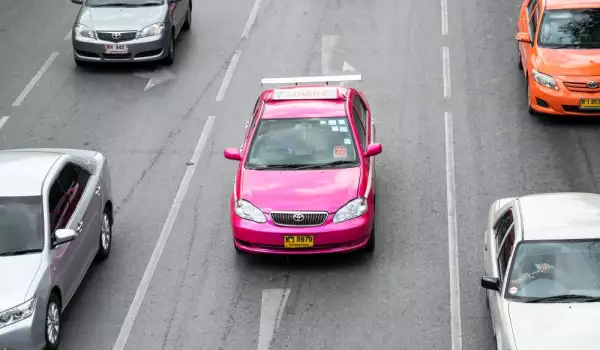 Розово такси