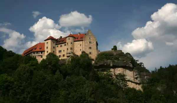 Замъкът Рабенщайн