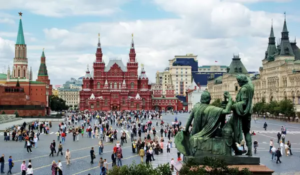 Москва площад