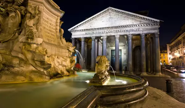 Пантеона в Рим