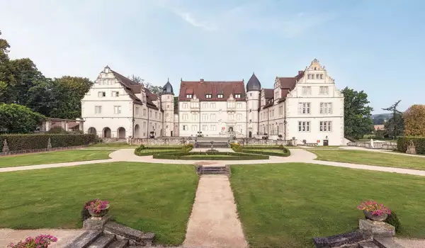 schlosshotel