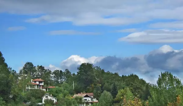 Село Орешак