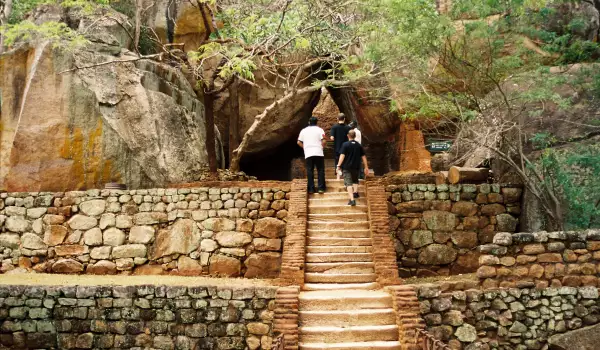Крепостта Сигирия (Sigiriya)