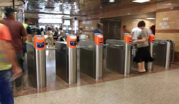 Следващата седмица пускат 4 нови линии на метрото