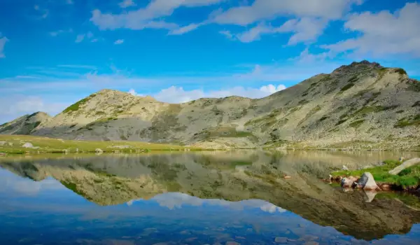 Тевно езеро в Пирин планина