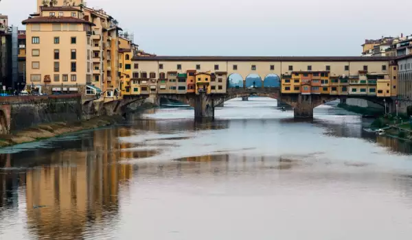 Река Арно, Флоренция