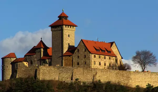 Замъкът Ваксенбург