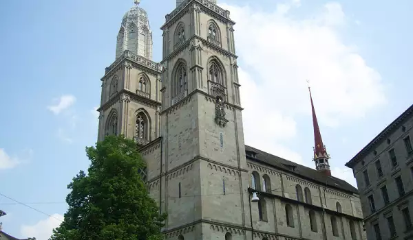 Катедралата Гросмюнстер в Цюрих