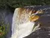 Водопадът Кайетур