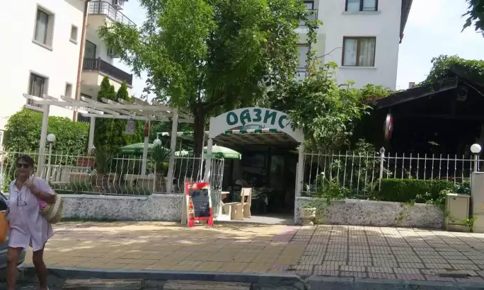 Семеен хотел Оазис Китен