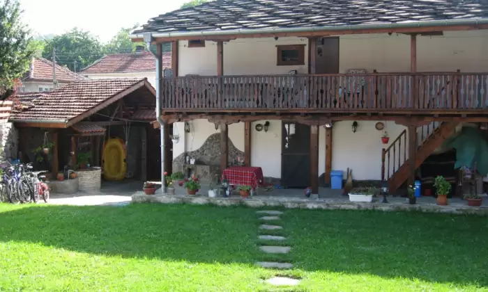 Къща за гости Ивайло Орешак